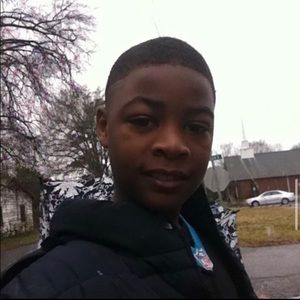 Meet your Posher, Quinton